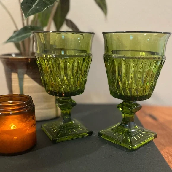Vintage Indiana Glass Mt. Vernon Avocado Green Goblets – Set of 2 - Picture 1 of 4